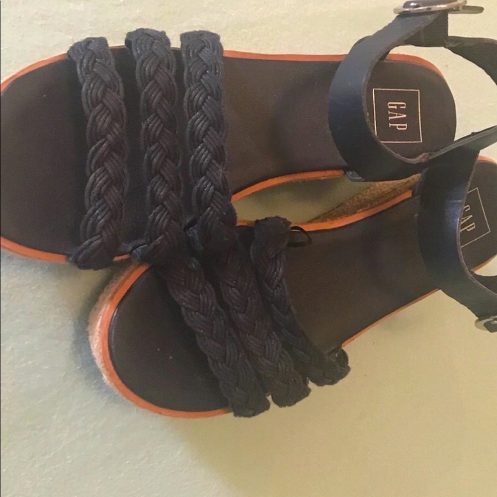 Espadrilles - Picture 2 of 6